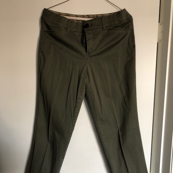 Dress pants - Picture 2 of 5